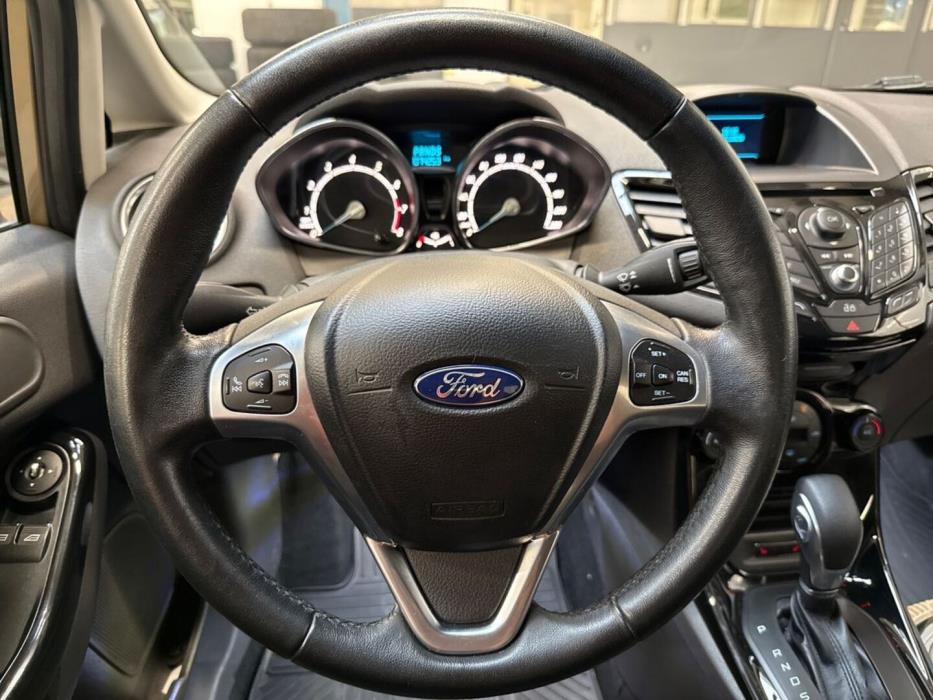 FORD Fiesta 2015
