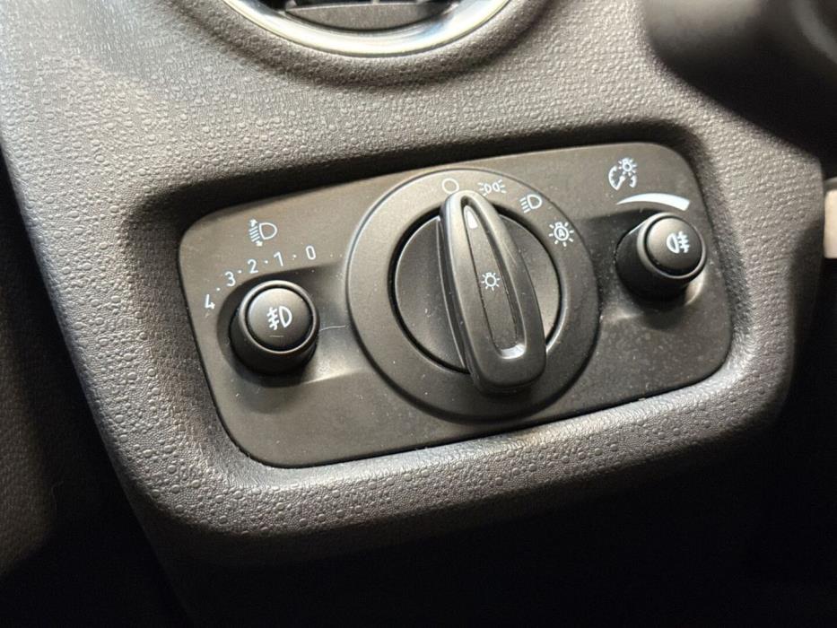 FORD Fiesta 2015