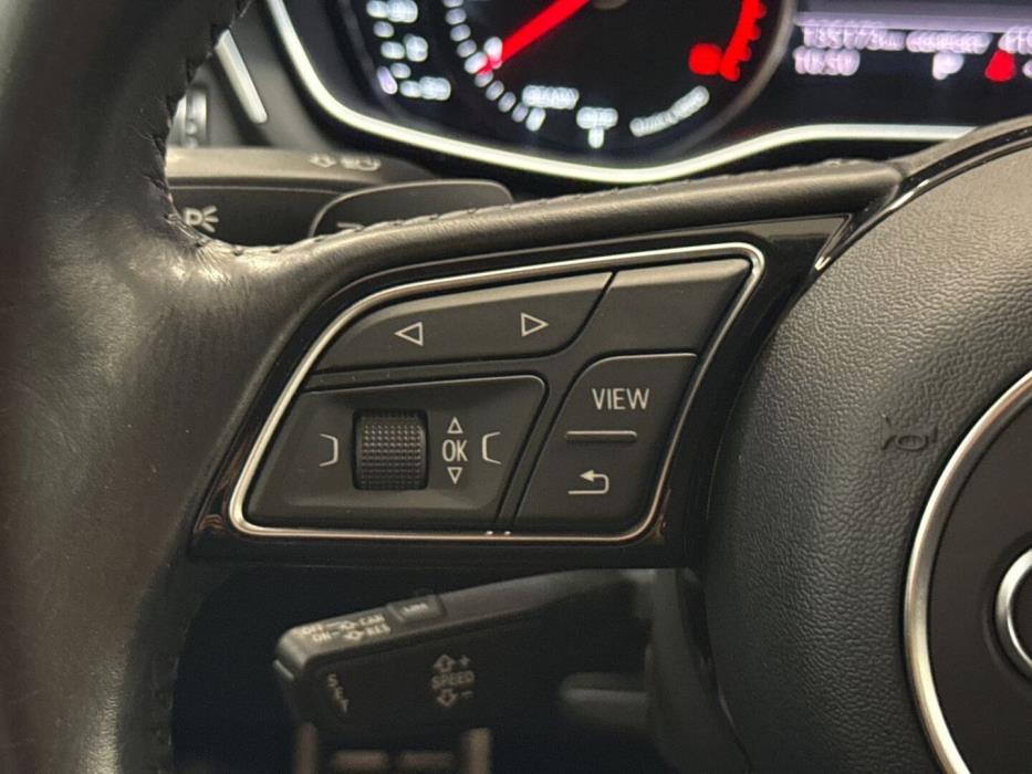 AUDI A4 2016