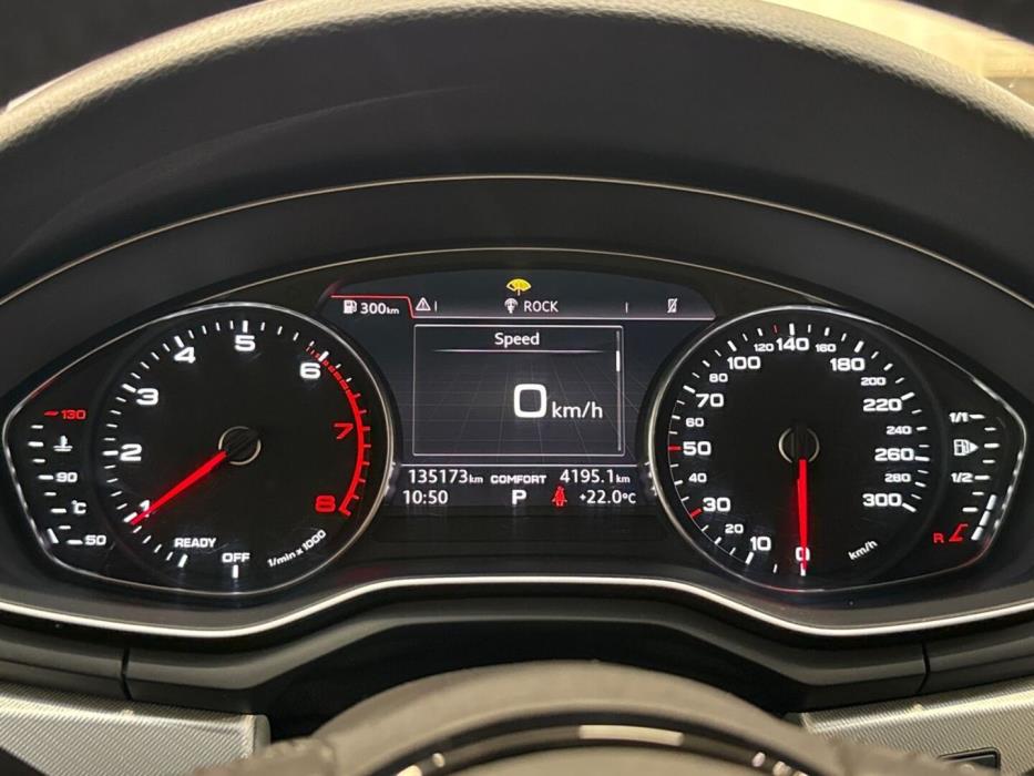 AUDI A4 2016