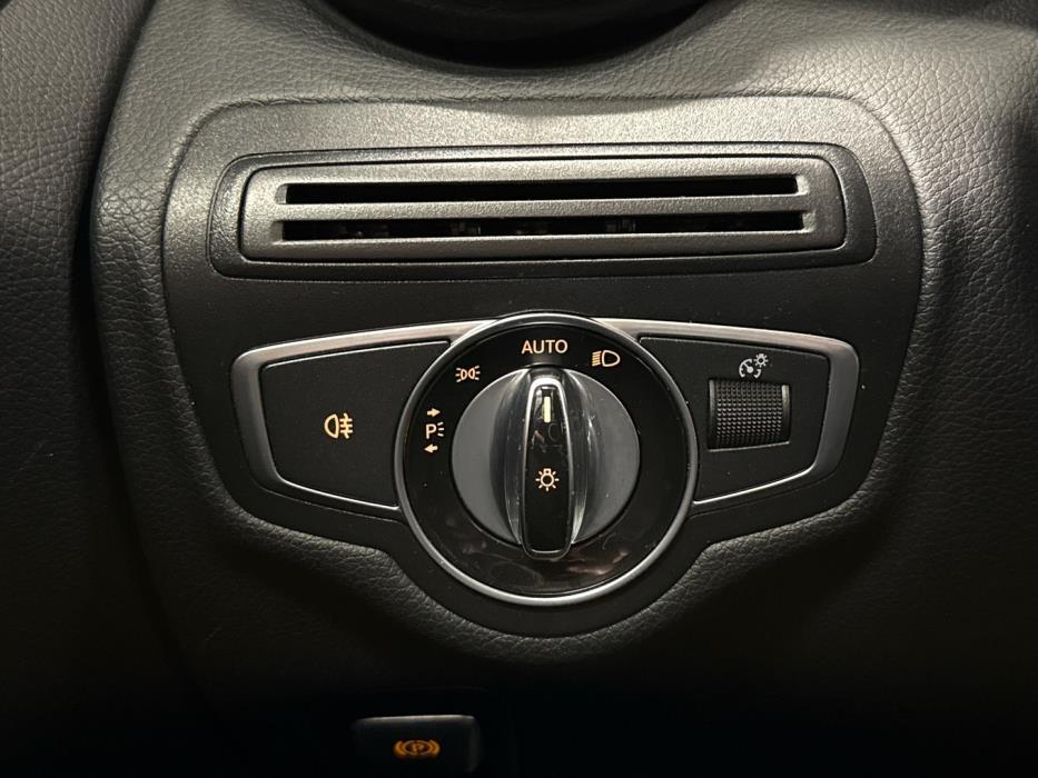 MERCEDES-BENZ C 2016