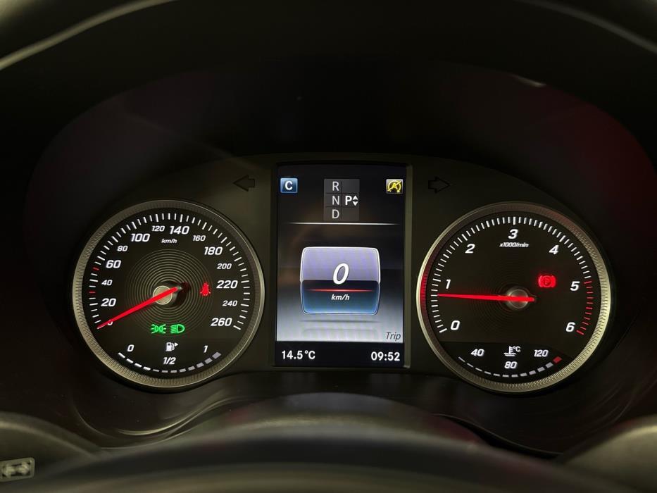 MERCEDES-BENZ C 2016