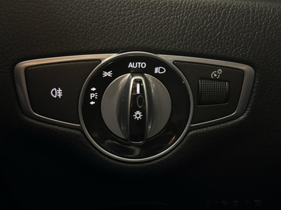 MERCEDES-BENZ E 2017