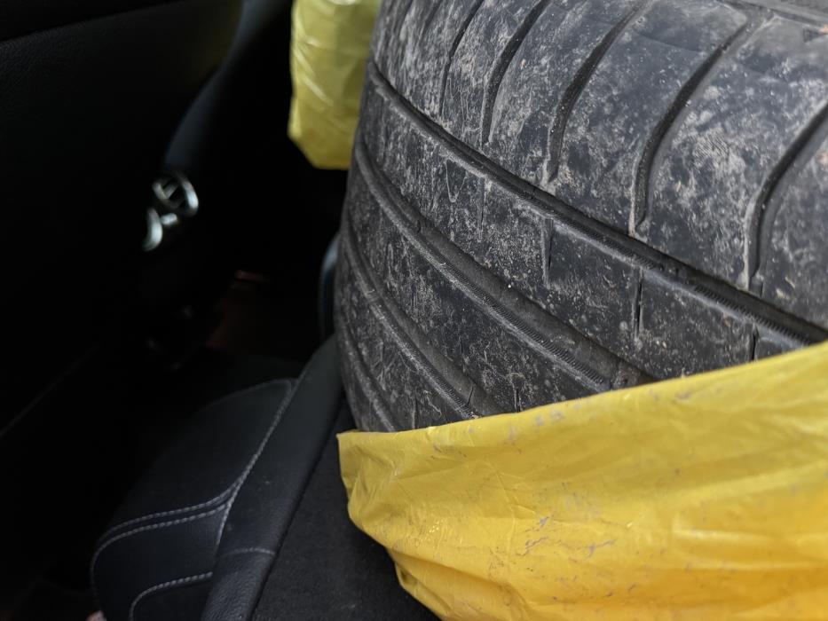 MERCEDES-BENZ E 2016