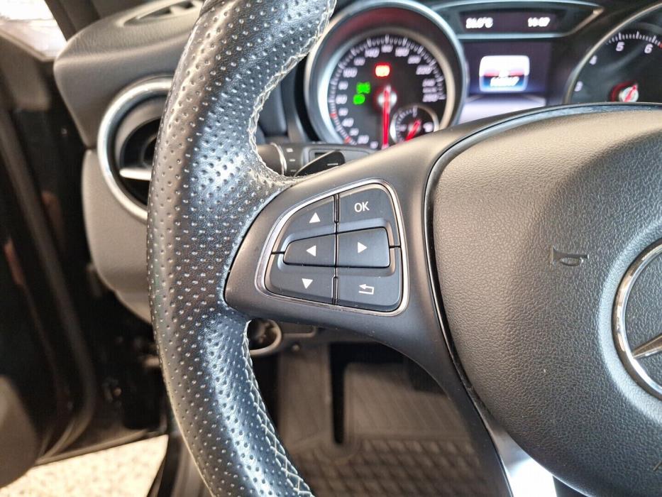 MERCEDES-BENZ CLA 2018