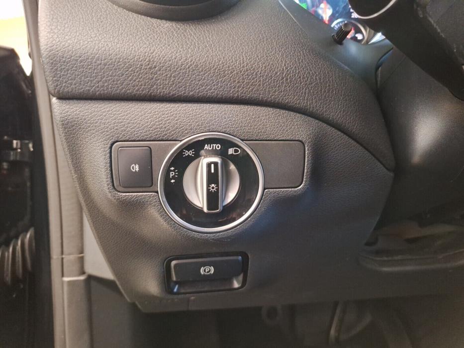 MERCEDES-BENZ CLA 2018