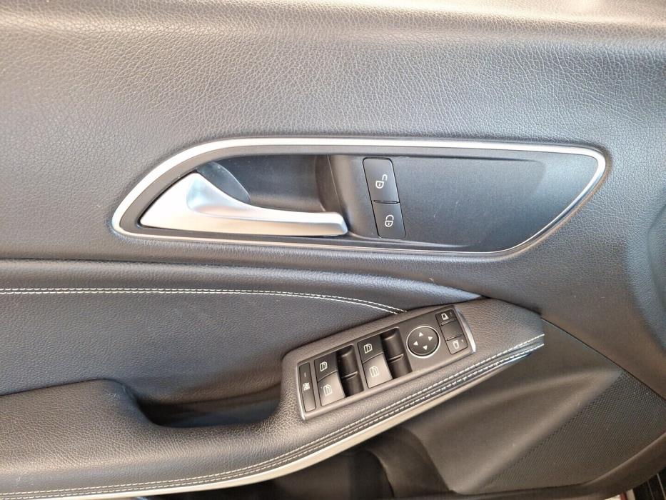 MERCEDES-BENZ CLA 2018