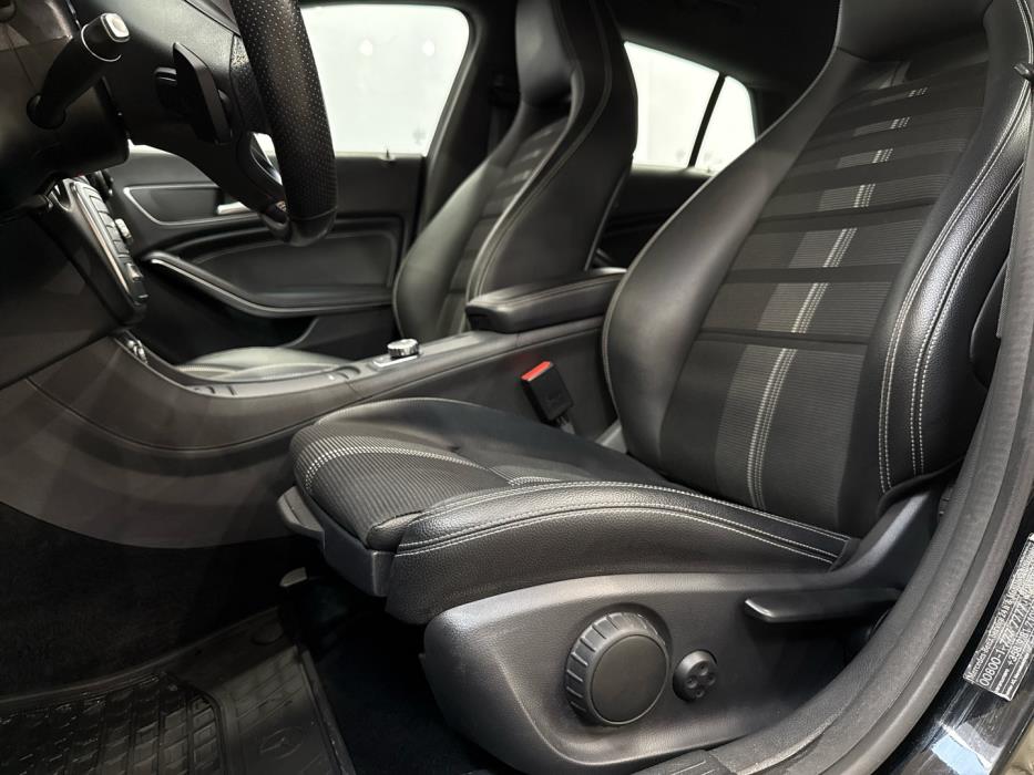 MERCEDES-BENZ CLA 2018