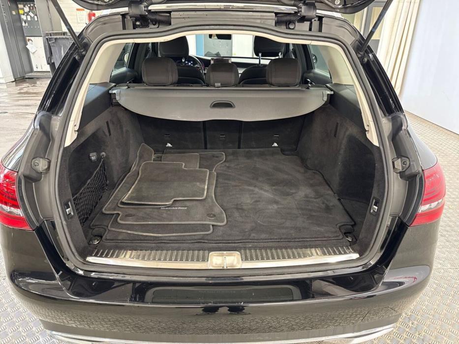 MERCEDES-BENZ C 2018
