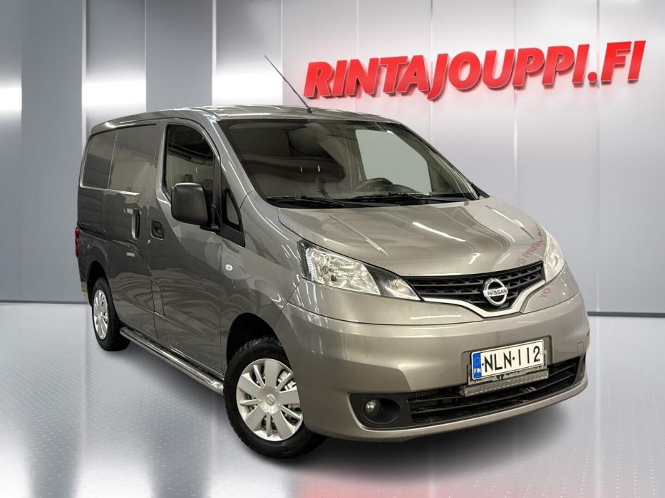 NISSAN NV200 2019