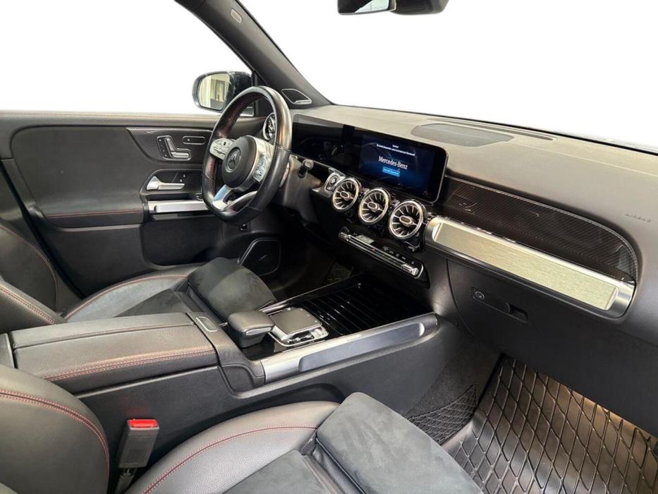 MERCEDES-BENZ GLB 2020