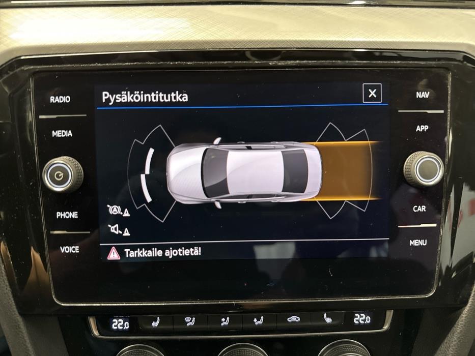 VOLKSWAGEN Passat 2019