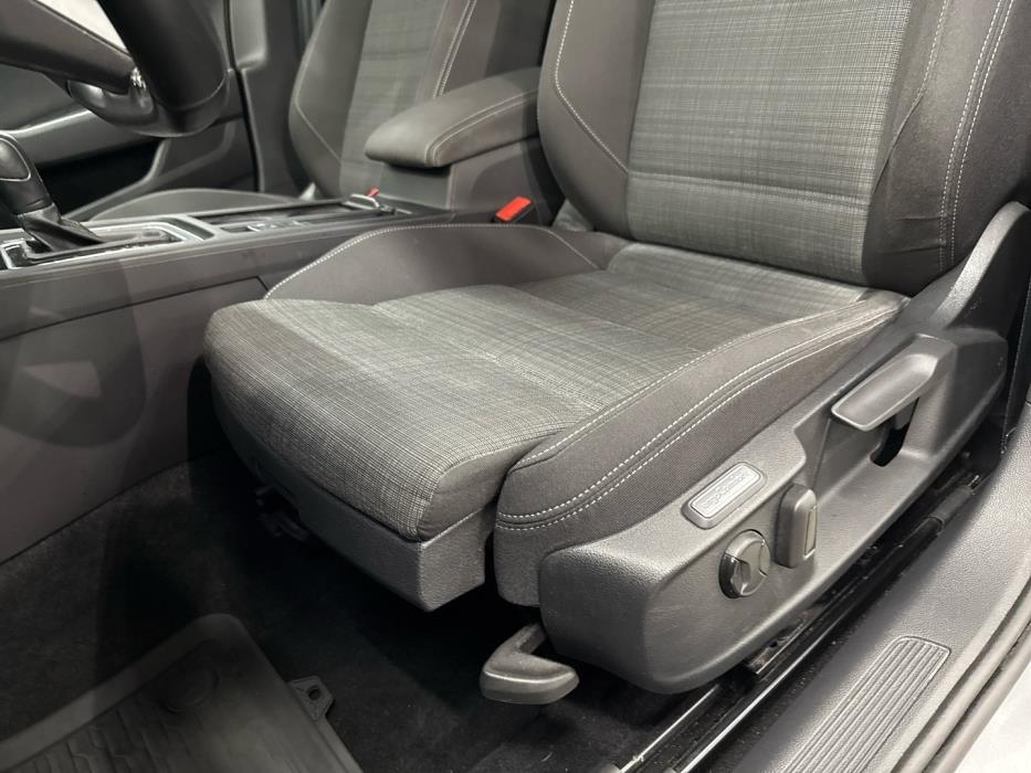 VOLKSWAGEN Passat 2019