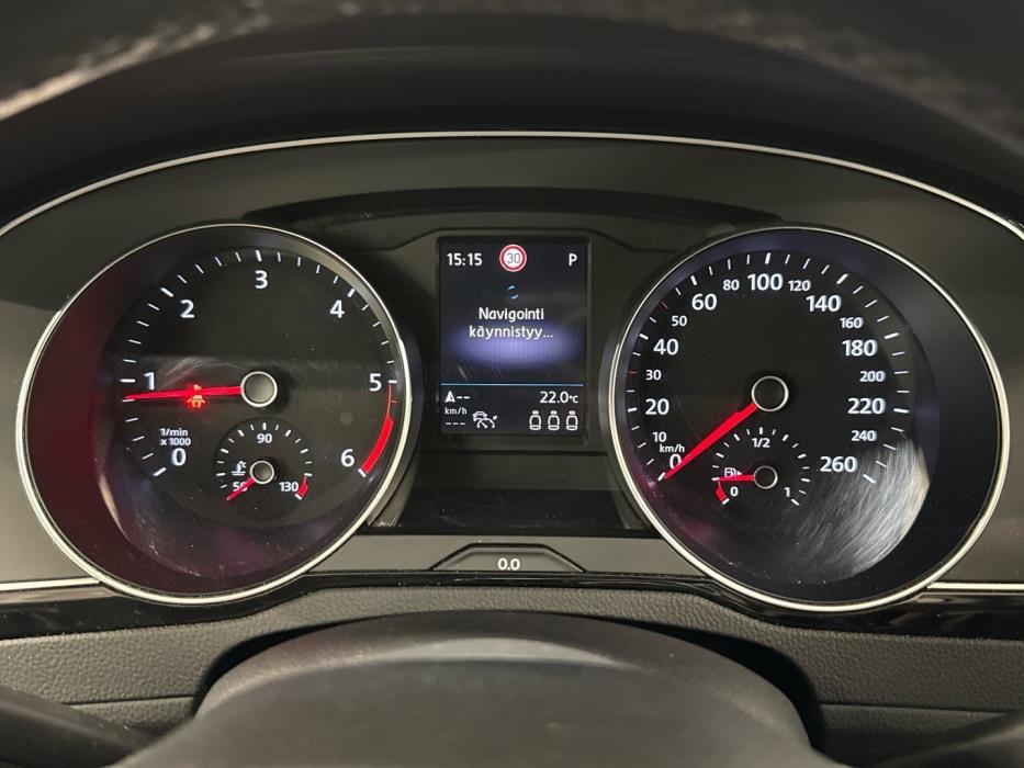 VOLKSWAGEN Passat 2019