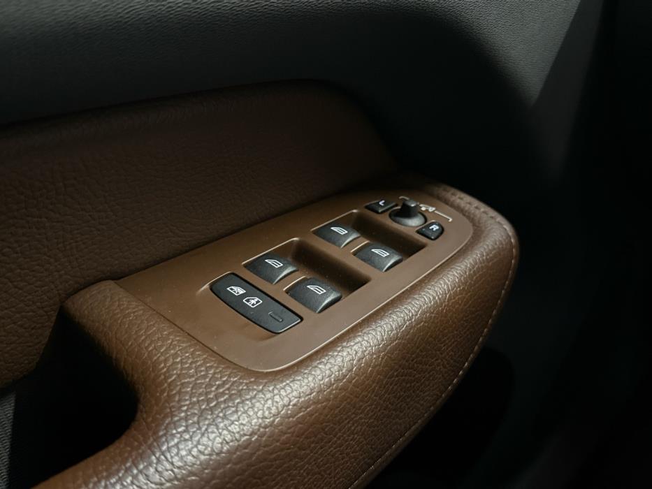VOLVO XC60 2020