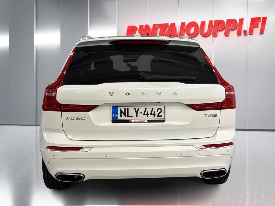 VOLVO XC60 2020
