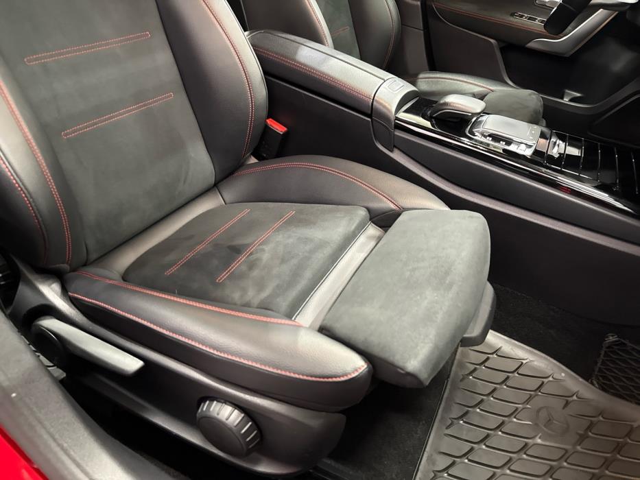 MERCEDES-BENZ A 2019