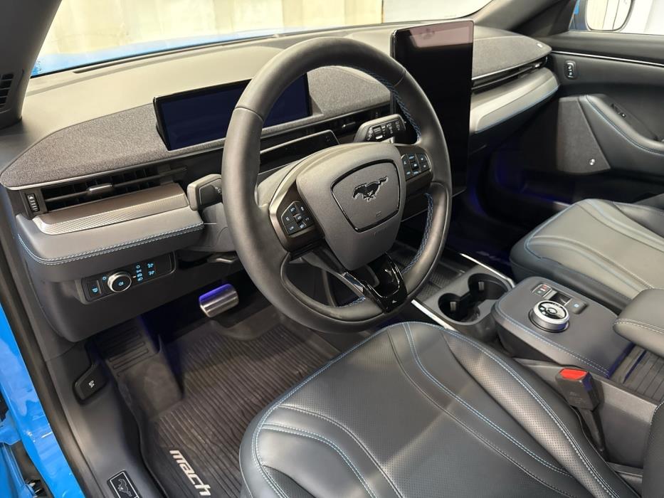 FORD Mustang Mach-E 2021