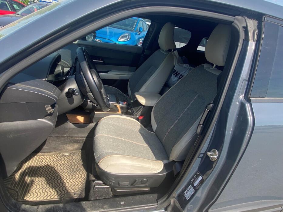 MAZDA MX-30 2020