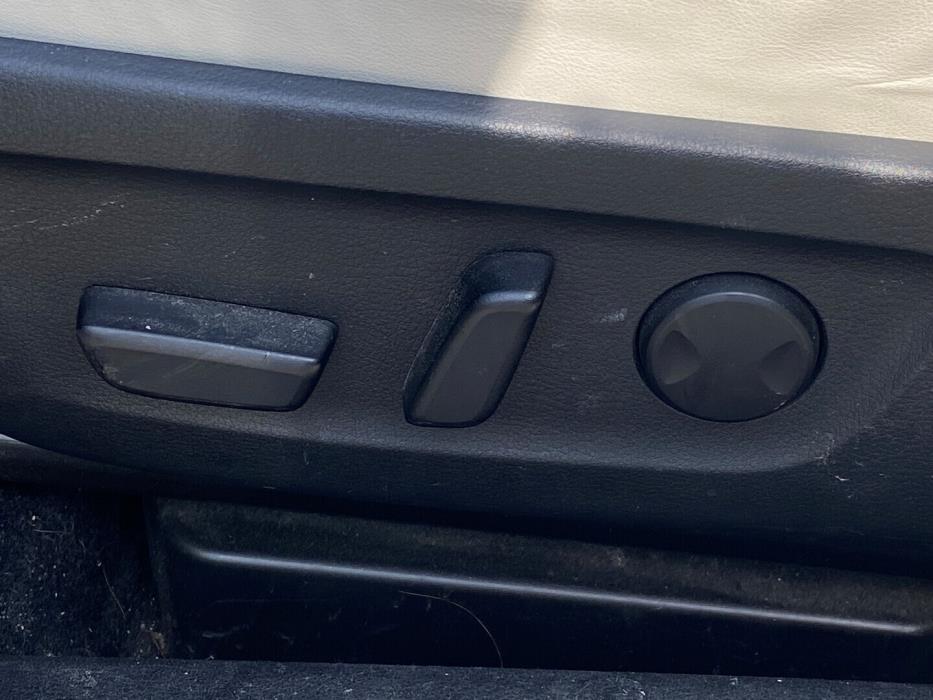 MAZDA MX-30 2020