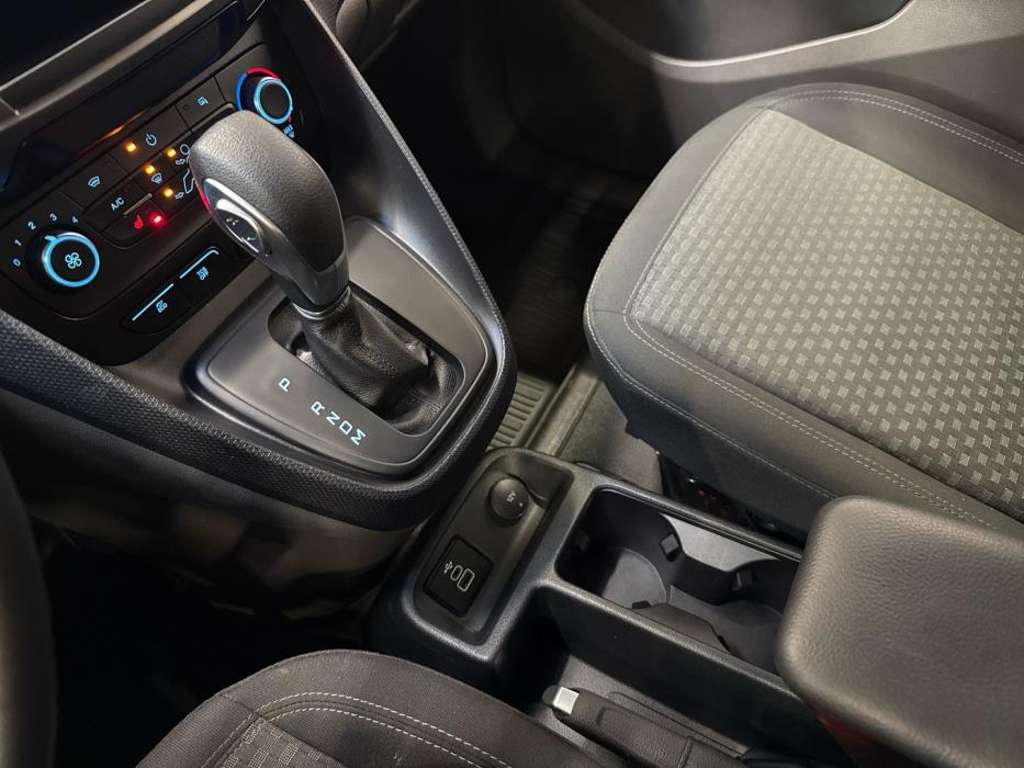 FORD Transit Connect 2023