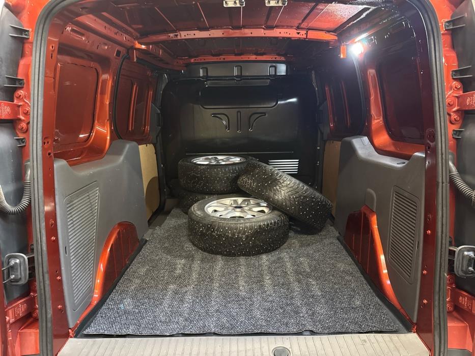 FORD Transit Connect 2023
