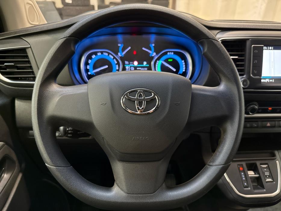 TOYOTA Proace Verso EV 2021