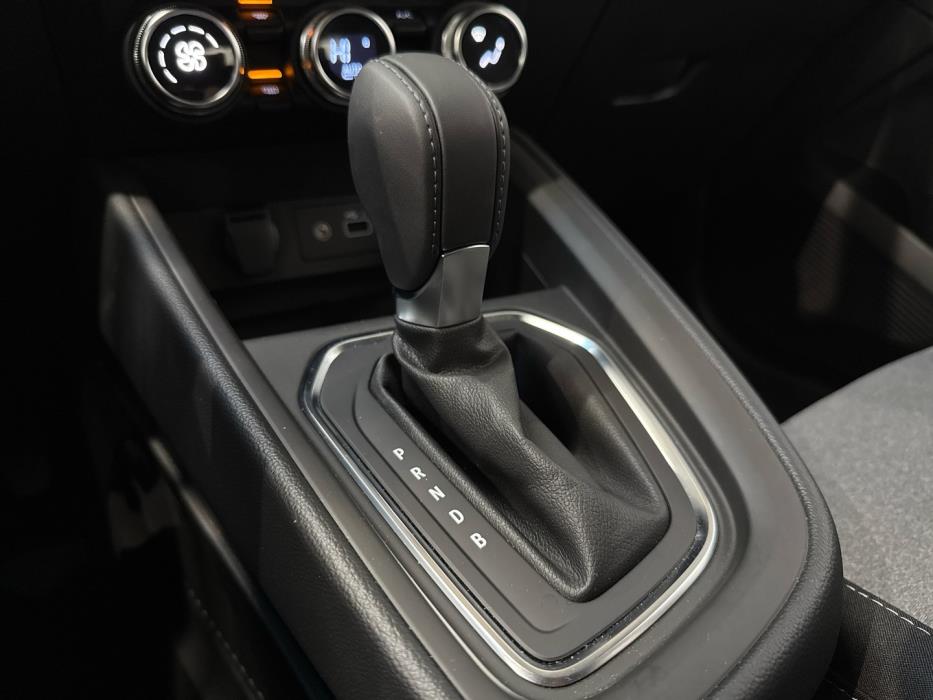 MITSUBISHI Colt 2024