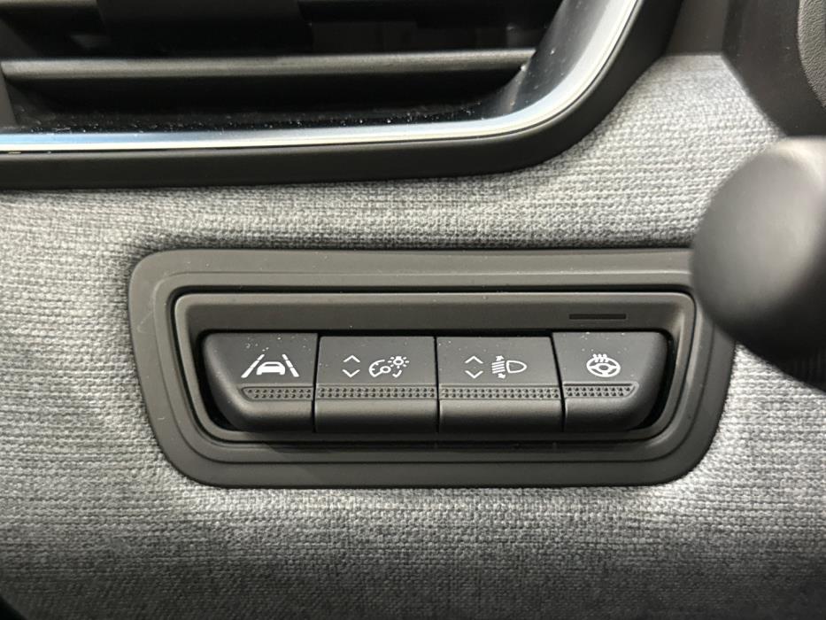 MITSUBISHI Colt 2024