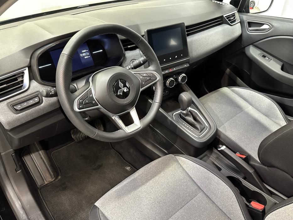 MITSUBISHI Colt 2024