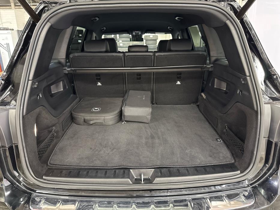 MERCEDES-BENZ EQB 2023