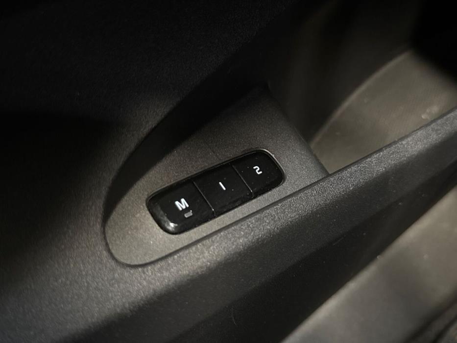 POLESTAR 2 2023