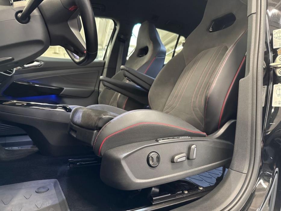 VOLKSWAGEN ID.4 2023