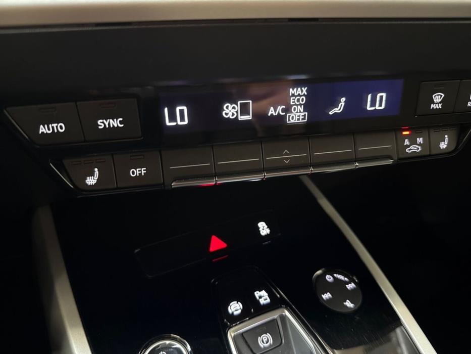 AUDI Q4 e-tron 2023