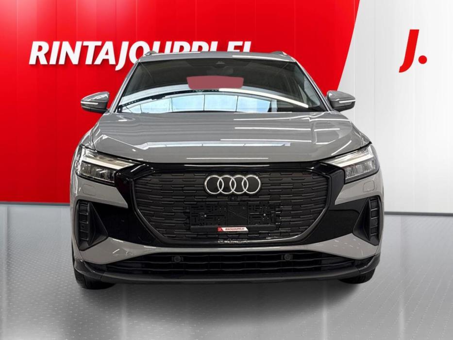 AUDI Q4 e-tron 2023