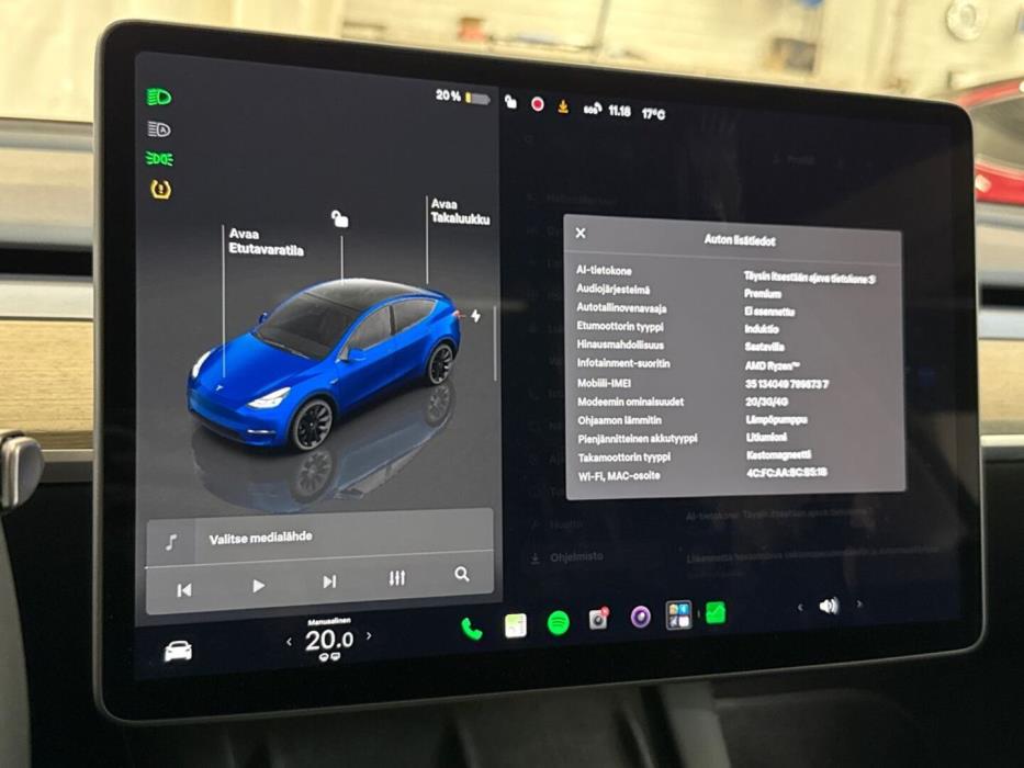 TESLA Model Y 2023