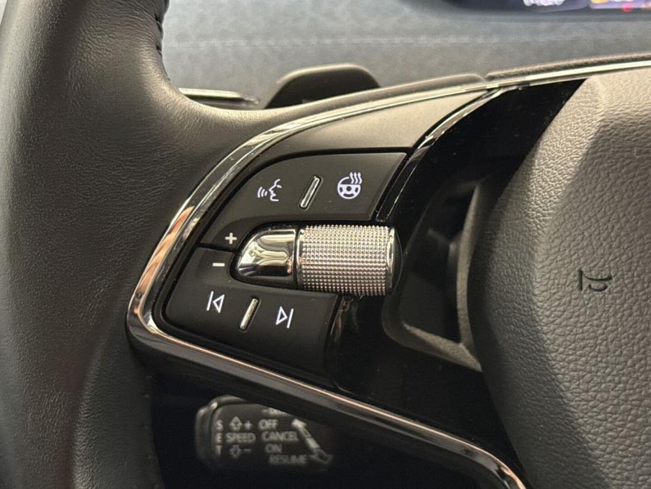 SKODA Enyaq 2023
