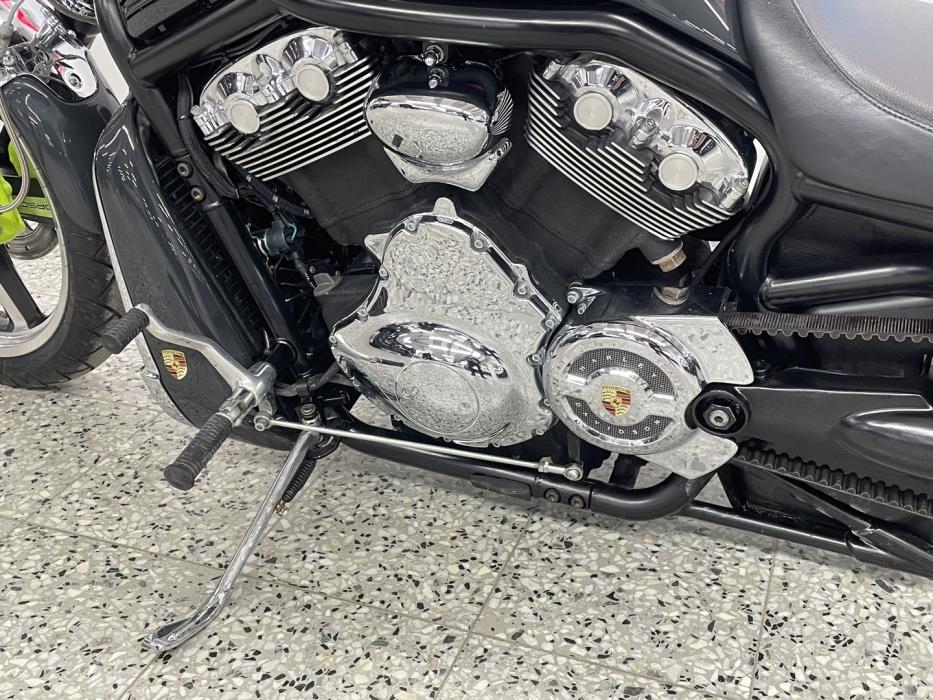 HARLEY-DAVIDSON VRSC 2002
