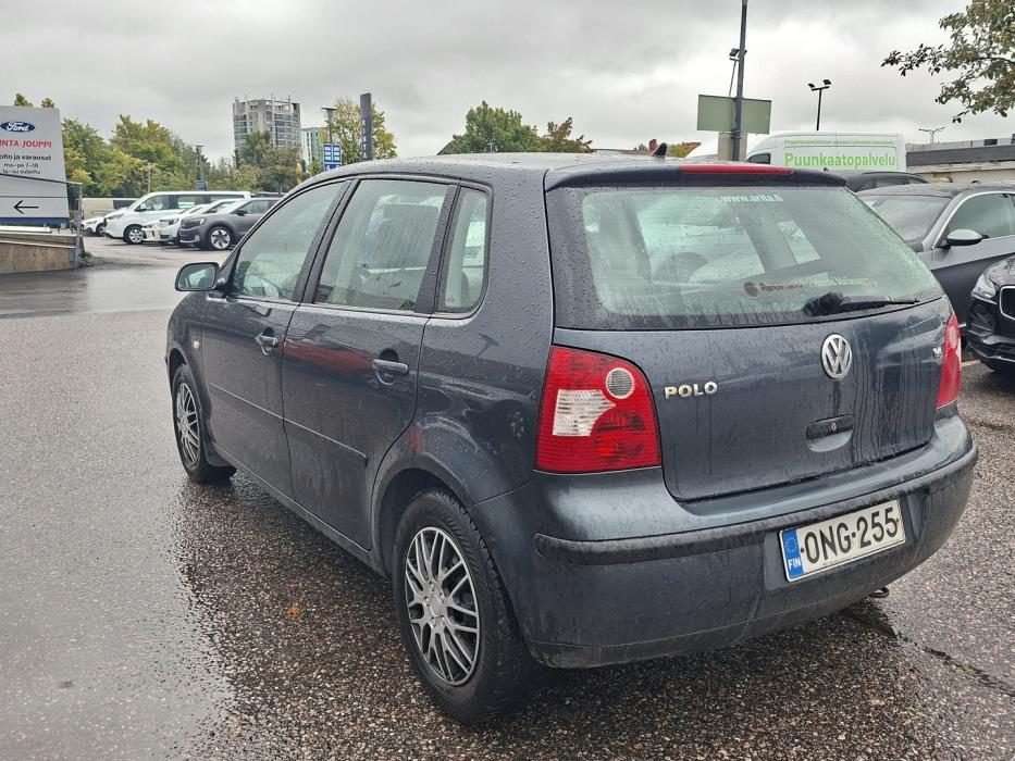 VOLKSWAGEN Polo 2003