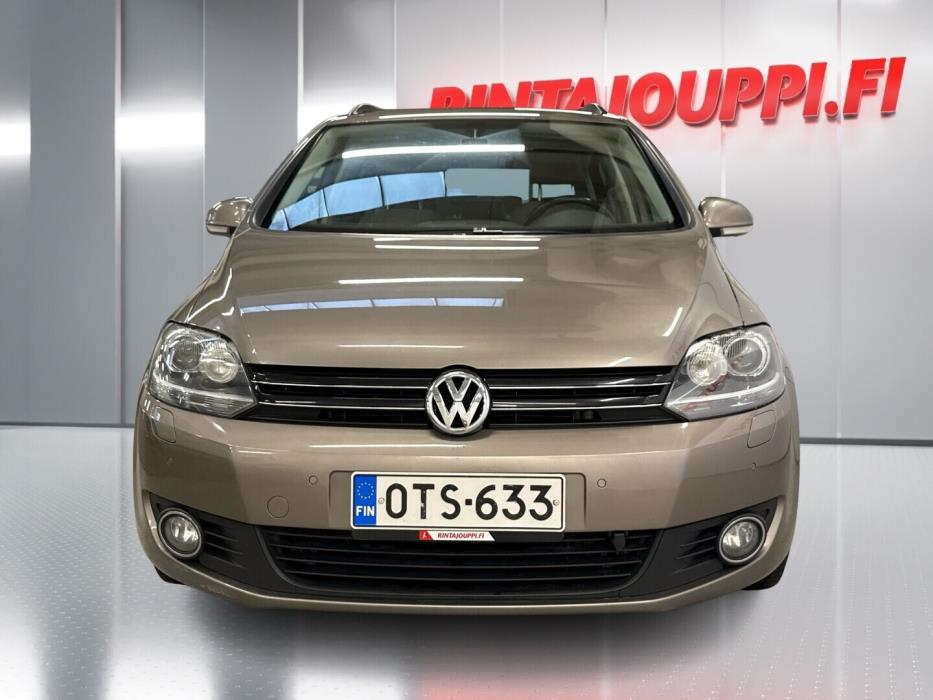 VOLKSWAGEN Golf Plus 2012