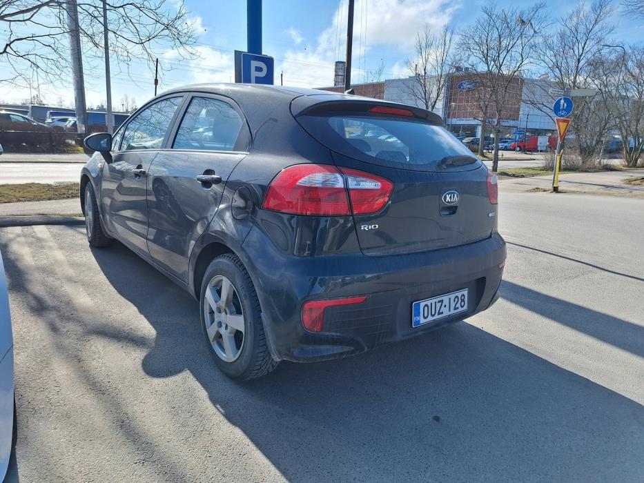 KIA Rio 2015