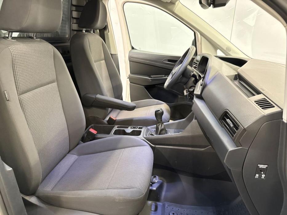 VOLKSWAGEN Caddy 2021