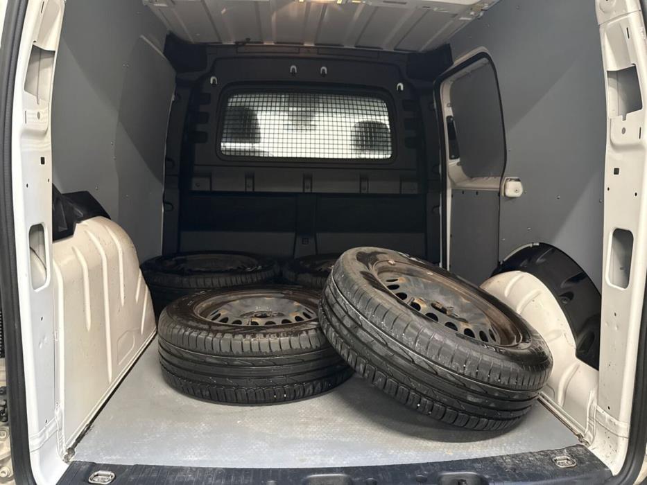 VOLKSWAGEN Caddy 2021