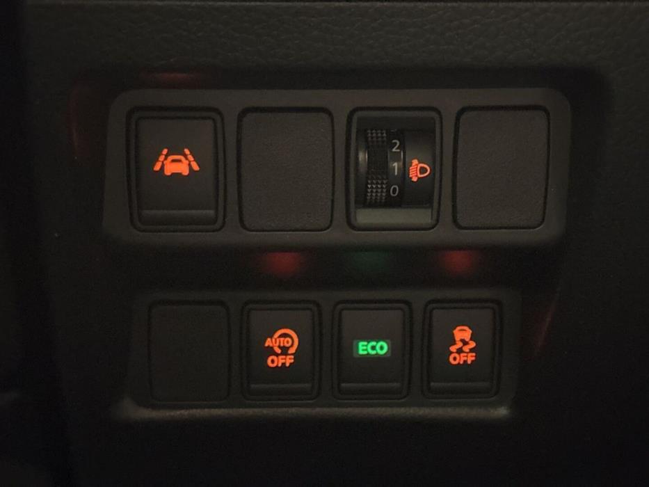 NISSAN Qashqai 2017
