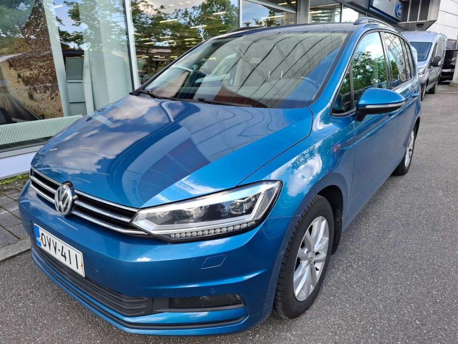 VOLKSWAGEN Touran 2017