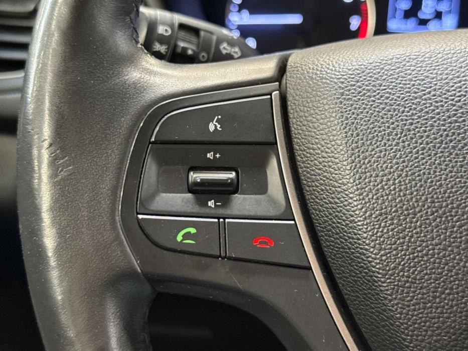 HYUNDAI i20 5d 2017