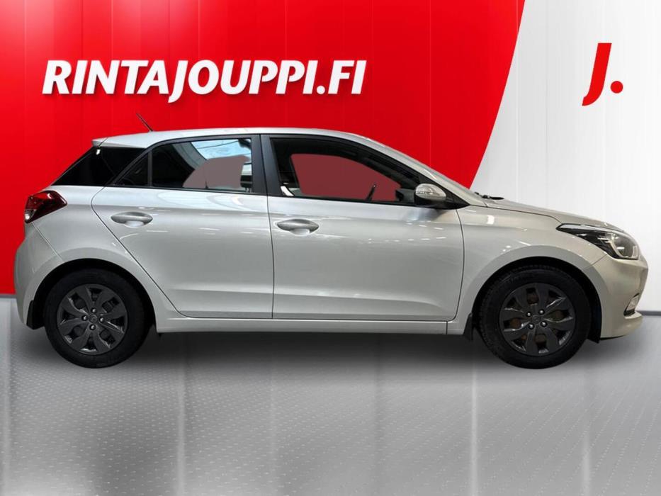 HYUNDAI i20 5d 2017
