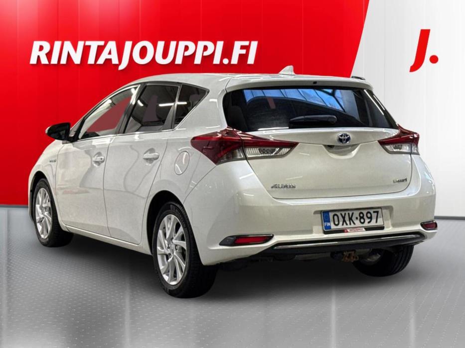 TOYOTA Auris 2018