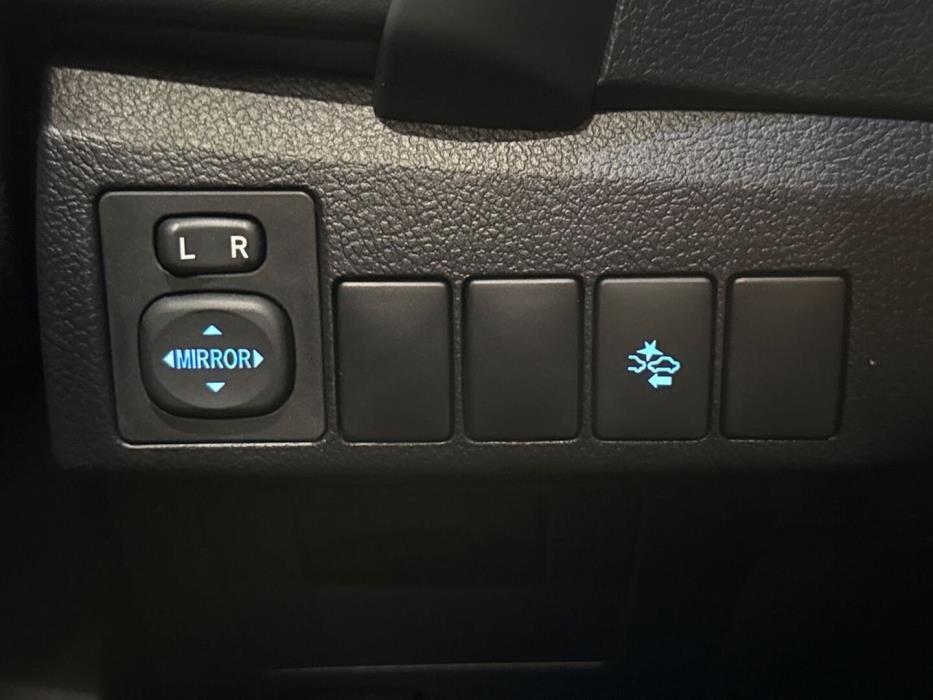 TOYOTA Auris 2018