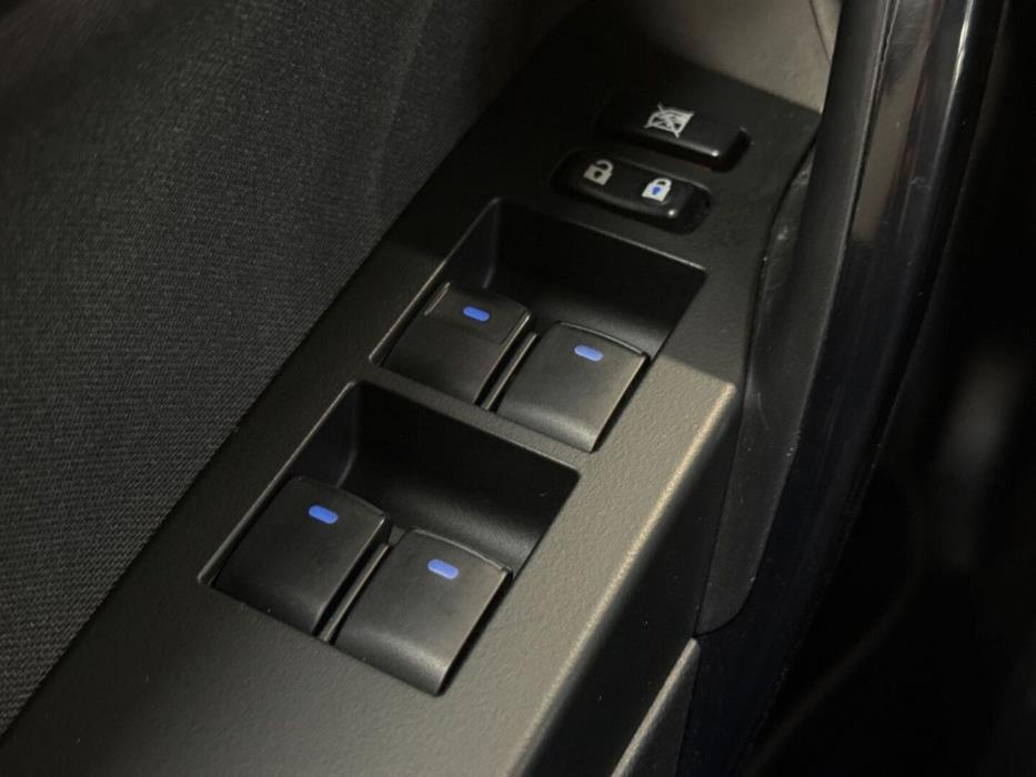 TOYOTA Auris 2018